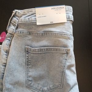 Arizona Jean's